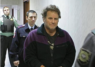 Russian Authorities Imprison Greenpeace Activists, Charge Some with Piracy